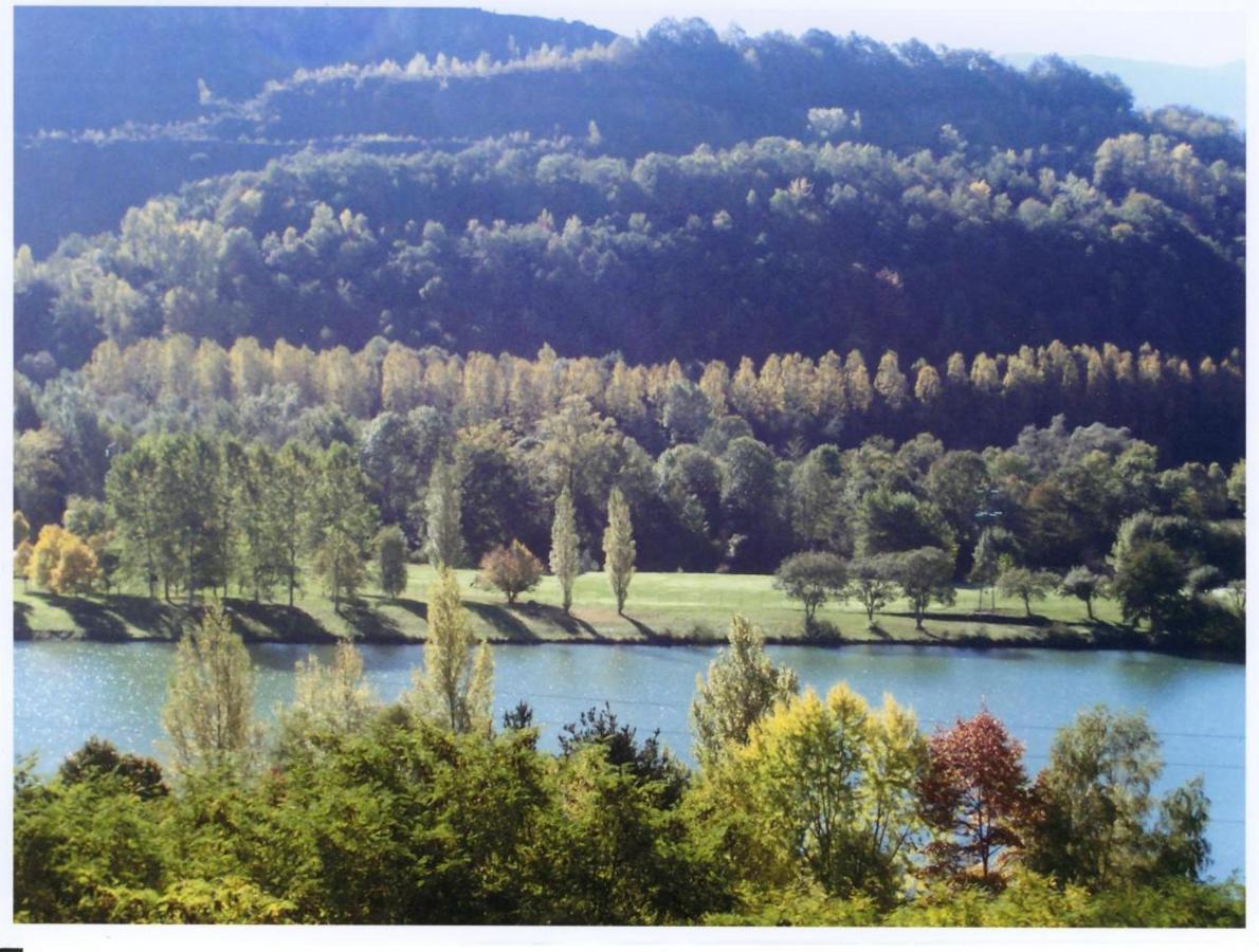 Les Chalets Montréjeau Exteriör bild