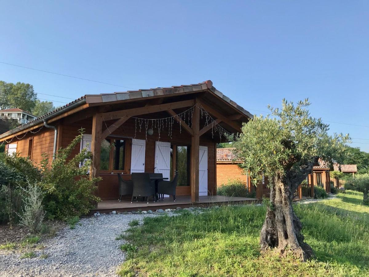 Les Chalets Montréjeau Exteriör bild