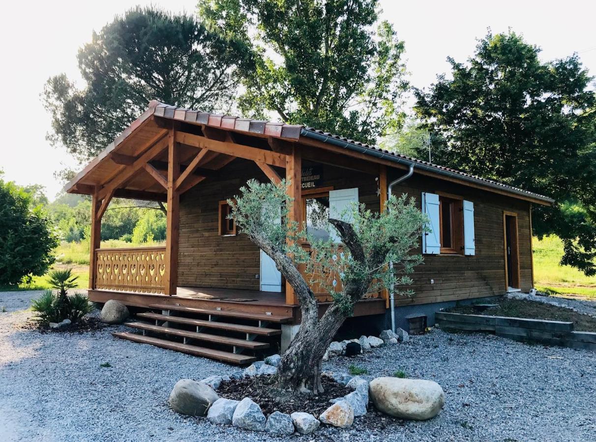 Les Chalets Montréjeau Exteriör bild